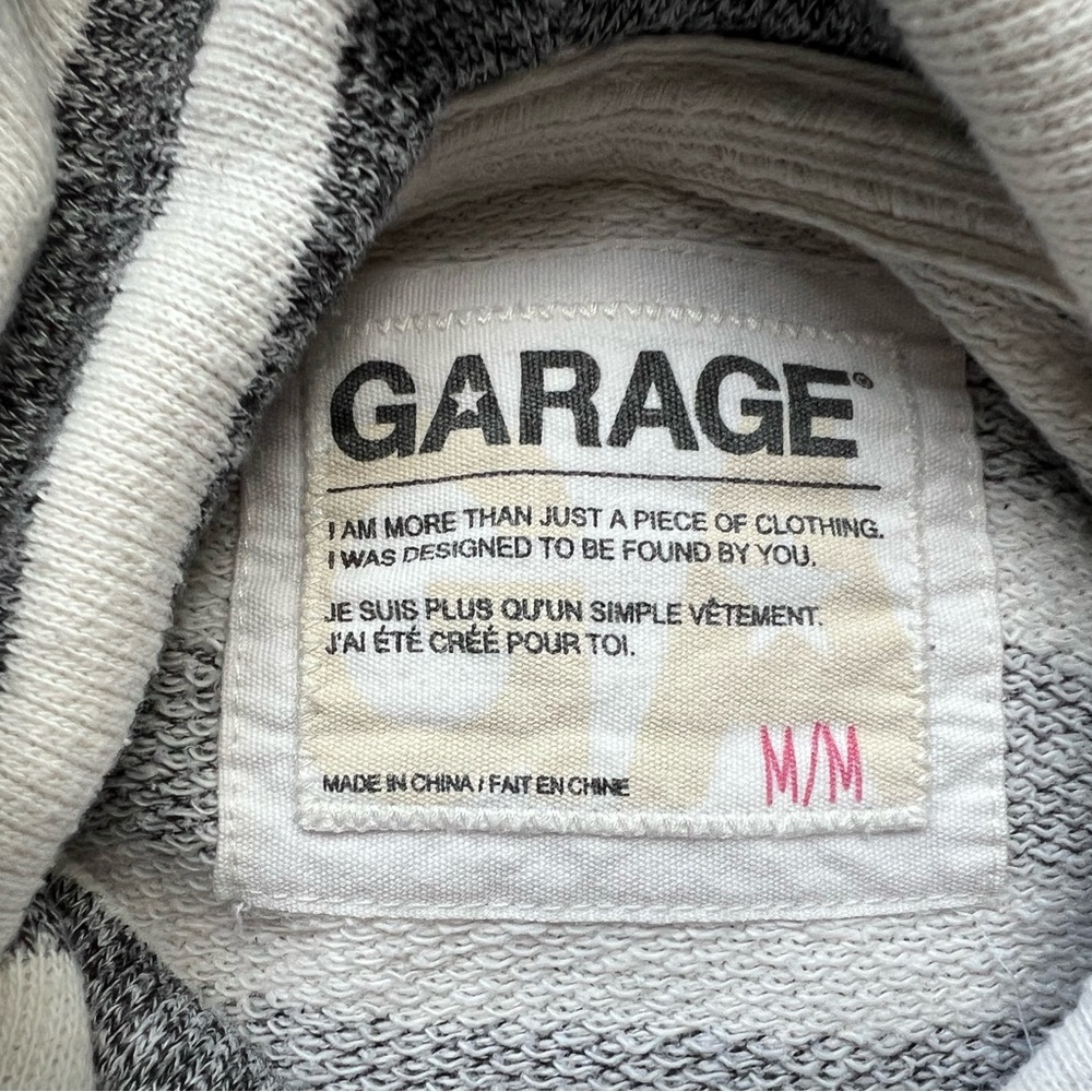 Garage Striped White and Gray Knit - Picture 5 of 6
